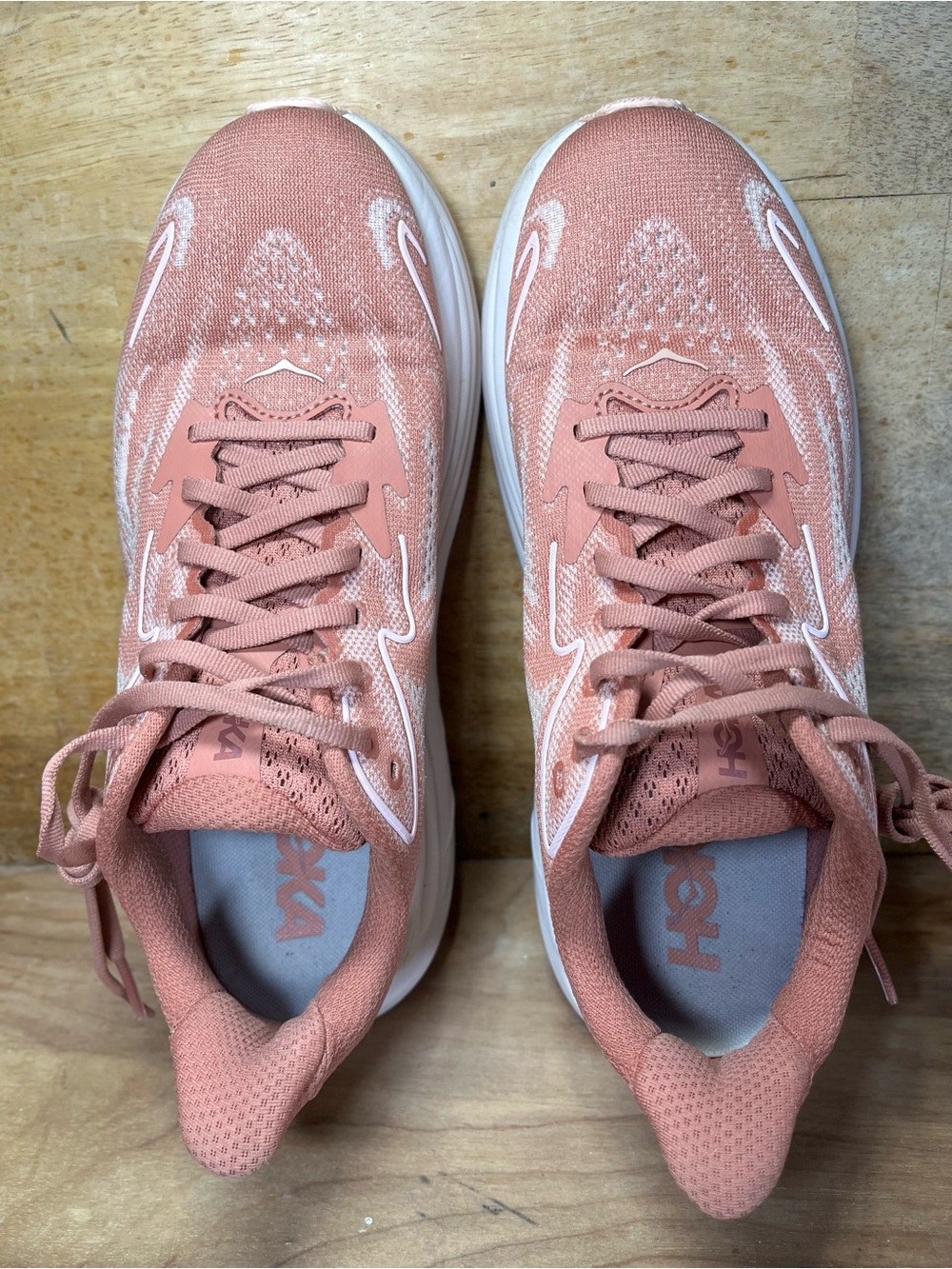 Hoka One One Clifton 10 Womens Size 8.5 Running Shoes Sneakers Blush Rose Latte - Picture 7 of 12
